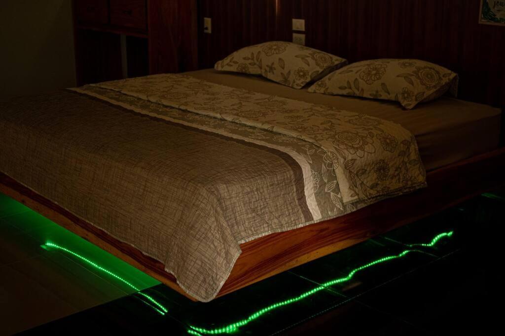 Corcovado Green Cabin Drakes Bay Buitenkant foto